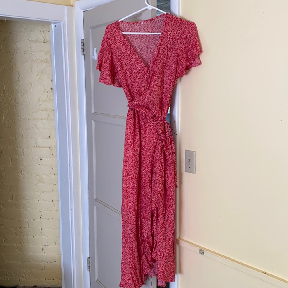Floral red wrap dress!